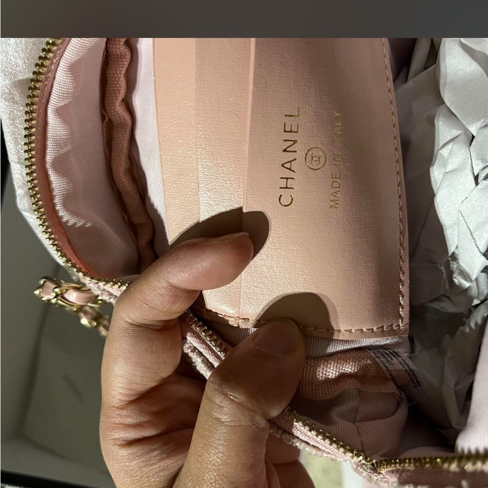 Chanel pink tweed mini backpack - Picture 4 of 4